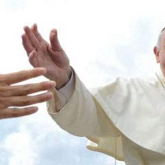 Papa Francesco: «Tutti sbagliamo ma l’importante è non rimanere sbagliati»